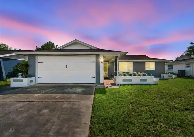 Photo 1 of Single family home for sale at 9520 Glen Moor Ln, Port Richey, FL 34668 | MLS# TB8556873 | Listing updated on 2026-10-20