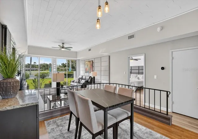 Photo 4 of House for sale at 2319 Lakeside Mews #B3, Sarasota, FL 34235 | MLS# A4709149 | Listing updated on 2026-10-11