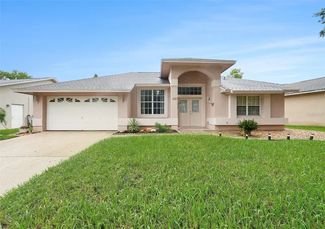 Single family home for sale at 907 Brittany Park Blvd, TARPON SPRINGS, FL 34689 | MLS# O6448925