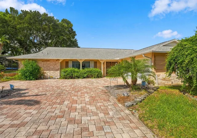 Photo 1 of Single family home for sale at 13507 Shadberry Ln, Hudson, FL 34667 | MLS# TB8556874 | Listing updated on 2026-10-12