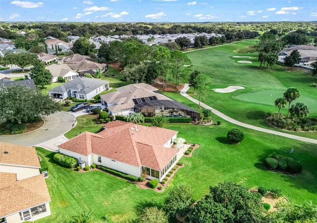Photo 3 of Single family home for sale at 17972 SE 88th Cascade Ct, The Villages, FL 32162 | MLS# G5118915 | Listing updated on 2026-10-23