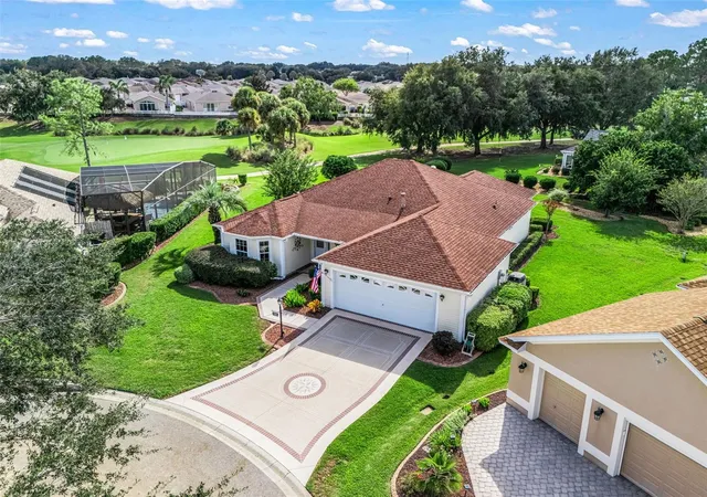 Photo 4 of Single family home for sale at 17972 SE 88th Cascade Ct, The Villages, FL 32162 | MLS# G5118915 | Listing updated on 2026-10-23