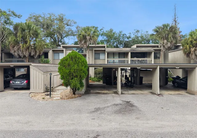Photo 1 of Condo for sale at 104 Crown Oaks Way #104, Longwood, FL 32779 | MLS# O6448932 | Listing updated on 2026-10-10