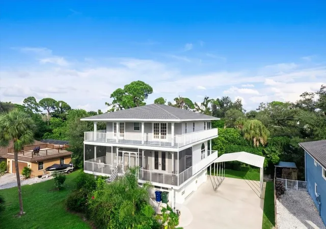 Photo 3 of Single family home for sale at 1775 Scenic Dr, Venice, FL 34293 | MLS# N6146147 | Listing updated on 2026-10-12