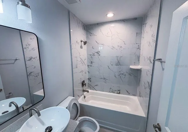 Listing Photo 5 - Condo for sale in building located at 11779 Willmington Blvd, PORT CHARLOTTE, FL 33981 - Unit #11779