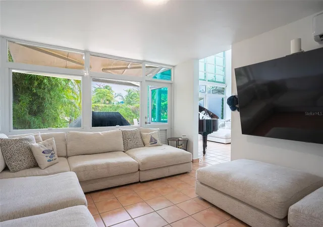 Photo 4 of Townhouse for sale at 39 Villas De Golf Este #39, Dorado, PR 00646 | MLS# PR9124882 | Listing updated on 2026-10-10