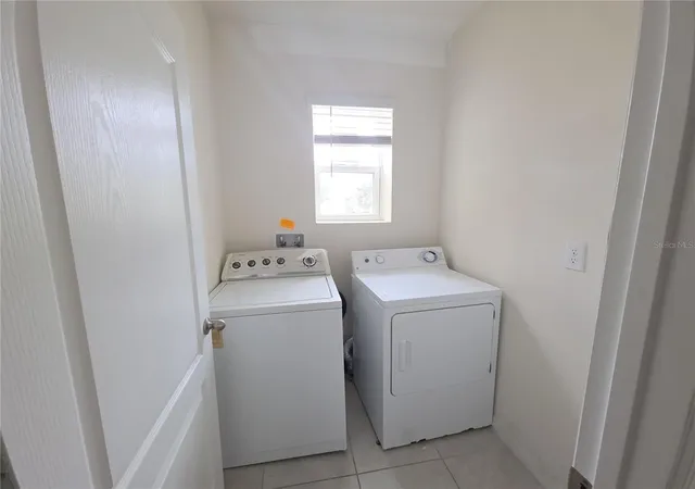 Photo 3 of Single family home for sale at 735 Chinoy Rd, Davenport, FL 33837 | MLS# S5159287 | Listing updated on 2026-10-10
