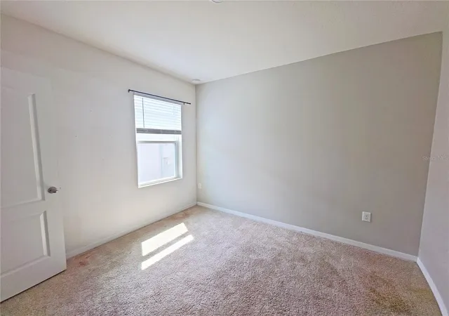 Photo 4 of Single family home for sale at 735 Chinoy Rd, Davenport, FL 33837 | MLS# S5159287 | Listing updated on 2026-10-10