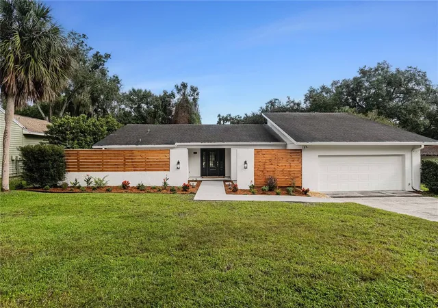 Photo 1 of Single family home for sale at 832 Brookwood Dr, Lakeland, FL 33813 | MLS# P4940123 | Listing updated on 2026-10-29