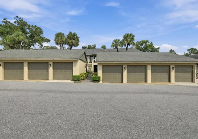 Photo 1 of Condo for sale at 3165 Landmark Dr #724, Clearwater, FL 33761 | MLS# TB8556880 | Listing updated on 2026-10-13