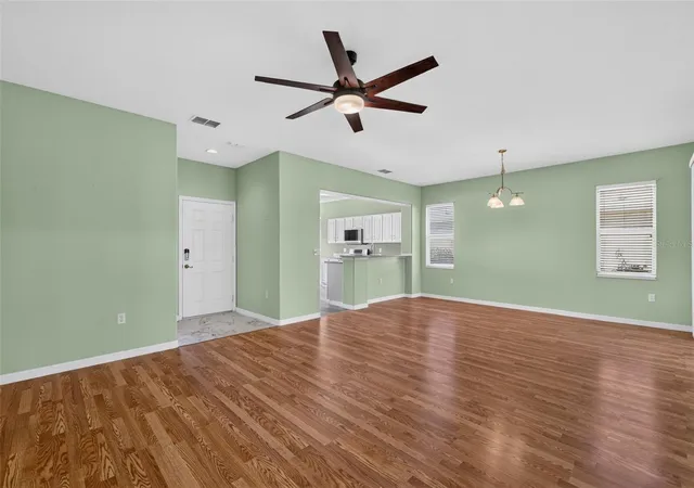 Photo 2 of Single family home for sale at 13143 SE 97th Terrace Rd, Summerfield, FL 34491 | MLS# OM733809 | Listing updated on 2026-10-20