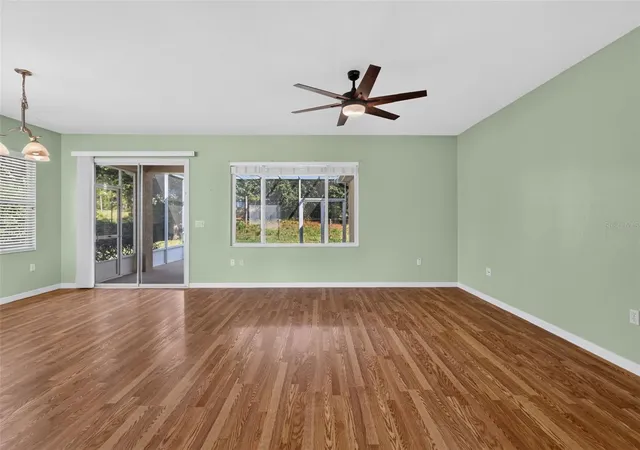 Photo 3 of Single family home for sale at 13143 SE 97th Terrace Rd, Summerfield, FL 34491 | MLS# OM733809 | Listing updated on 2026-10-20
