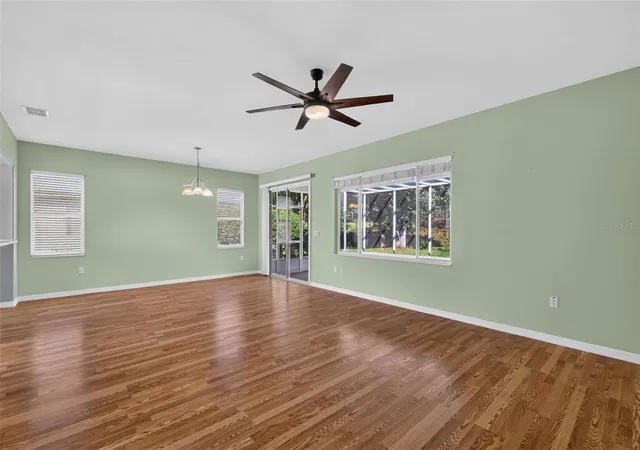 Photo 4 of Single family home for sale at 13143 SE 97th Terrace Rd, Summerfield, FL 34491 | MLS# OM733809 | Listing updated on 2026-10-20