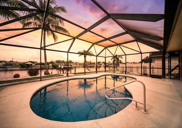 Photo 2 of Single family home for sale at 250 E Tarpon Blvd Nw, Port Charlotte, FL 33952 | MLS# N6146148 | Listing updated on 2026-10-12