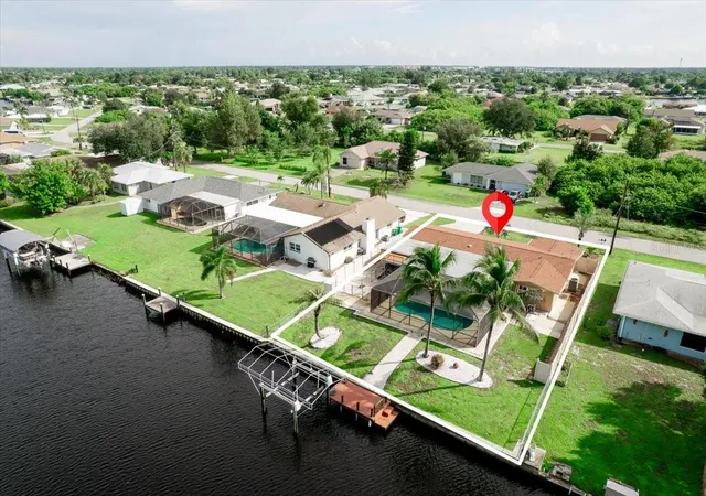 Photo 3 of Single family home for sale at 250 E Tarpon Blvd NW, Port Charlotte, FL 33952 | MLS# N6146148 | Listing updated on 2026-10-12