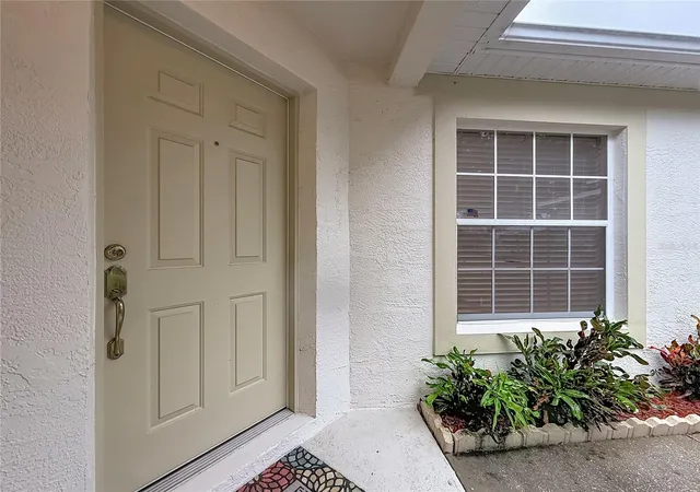 Photo 3 of Sale Pending at 2038 Braxton St, Clermont, FL 34711 | MLS# O6448939 | Listing updated on 2026-10-20