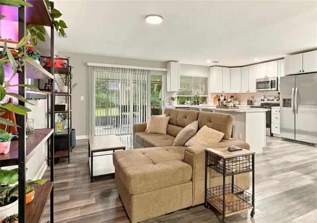 Photo 4 of Single family home for sale at 7 Carr Ln, Palm Coast, FL 32137 | MLS# FC322035 | Listing updated on 2026-10-12