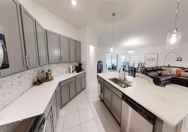Photo 1 of Single family home for sale at 1127 Seedorf Dr, Winter Haven, FL 33881 | MLS# O6448944 | Listing updated on 2026-10-14