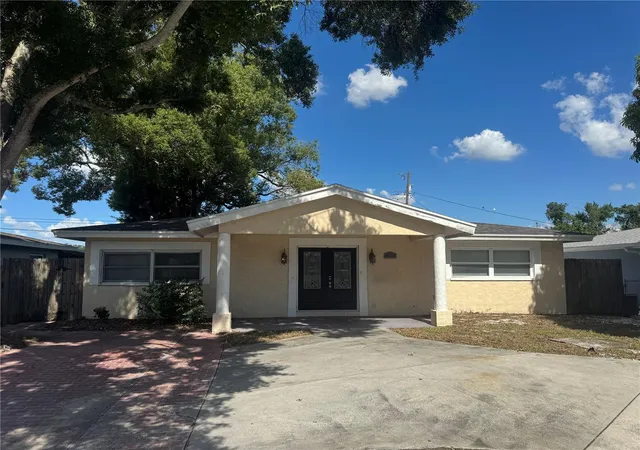 Single family home for sale at 6953 41st Terrace N, Saint Petersburg, FL 33709 | MLS# TB8556908