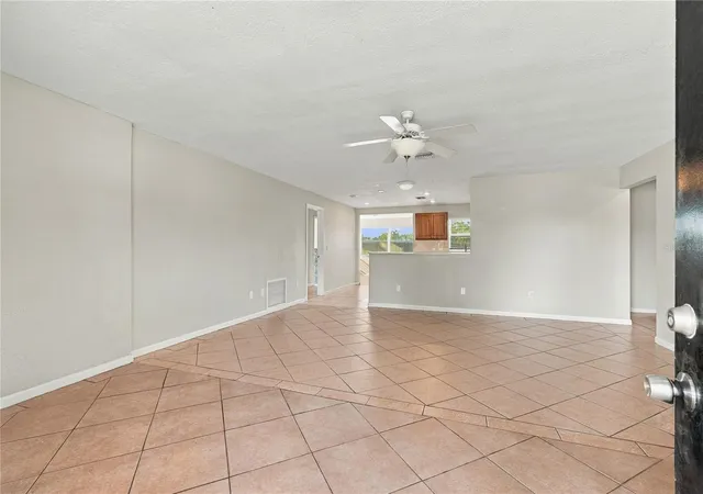 Photo 3 of Single family home for sale at 6953 41st Terrace N, Saint Petersburg, FL 33709 | MLS# TB8556908 | Listing updated on 2026-10-23