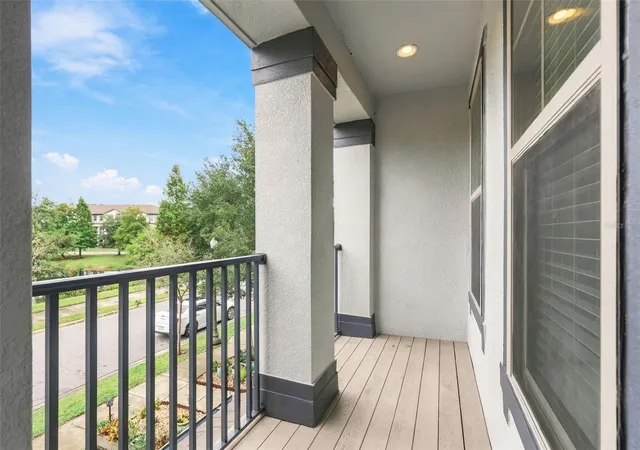 Photo 4 of Townhouse for sale at 10818 Sunset Ridge Ln, Orlando, FL 32832 | MLS# O6448958 | Listing updated on 2026-10-22