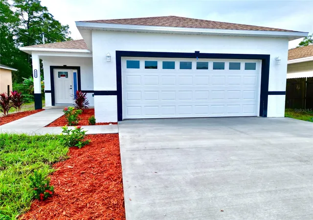 Photo 2 of Single family home for sale at 4612 Carter St, Orlando, FL 32811 | MLS# O6448963 | Listing updated on 2026-10-10
