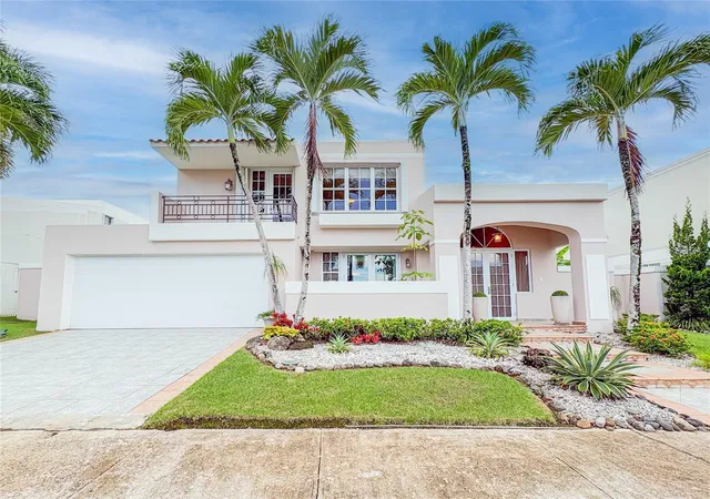 Photo 1 of Single family home for sale at 135 Urb Palma Real Bizmarkia, Guaynabo, PR 00969 | MLS# PR9124885 | Listing updated on 2026-10-23