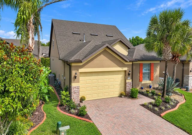 Photo 1 of Single family home for sale at 492 Pontevedra Rd, Davenport, FL 33837 | MLS# S5159300 | Listing updated on 2026-10-11