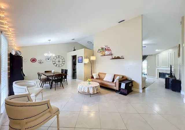 Photo 1 of Single family home for sale at 8609 Crossbay Dr, Orlando, FL 32829 | MLS# O6448980 | Listing updated on 2026-10-25