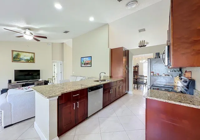 Photo 3 of Single family home for sale at 8609 Crossbay Dr, Orlando, FL 32829 | MLS# O6448980 | Listing updated on 2026-10-25
