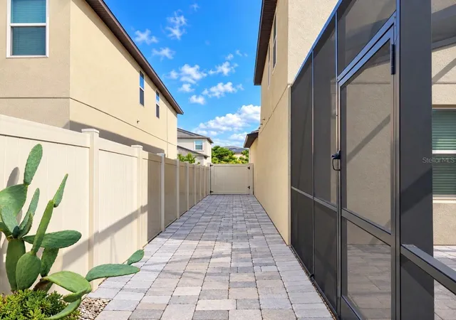 Photo 4 of Single family home for sale at 15705 Fort Is Pl, Sun City Center, FL 33573 | MLS# TB8556933 | Listing updated on 2026-10-12