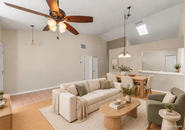 Photo 4 of House for sale at 2311 SE 19th Circle, Ocala, FL 34471 | MLS# OM733817 | Listing updated on 2026-10-11