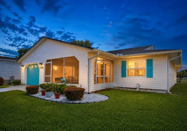 Photo 1 of Sale Pending at 3273 Pebble Bnd Dr, Lakeland, FL 33810 | MLS# L4965701 | Listing updated on 2026-10-27