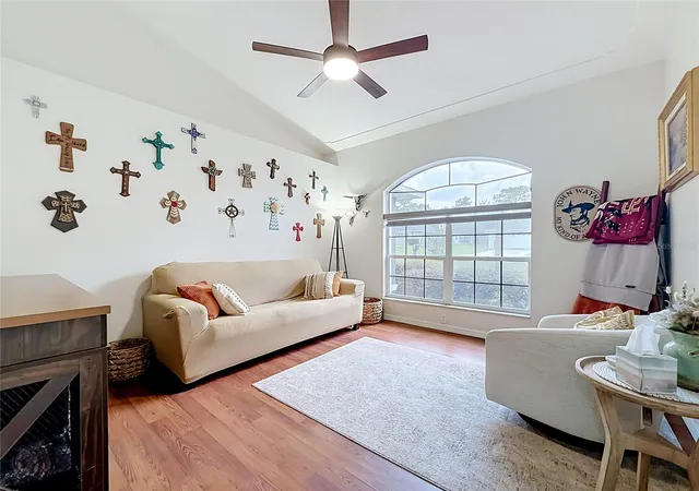Photo 4 of Single family home for sale at 5141 SW 111th Lane Rd, Ocala, FL 34476 | MLS# O6448986 | Listing updated on 2026-10-11