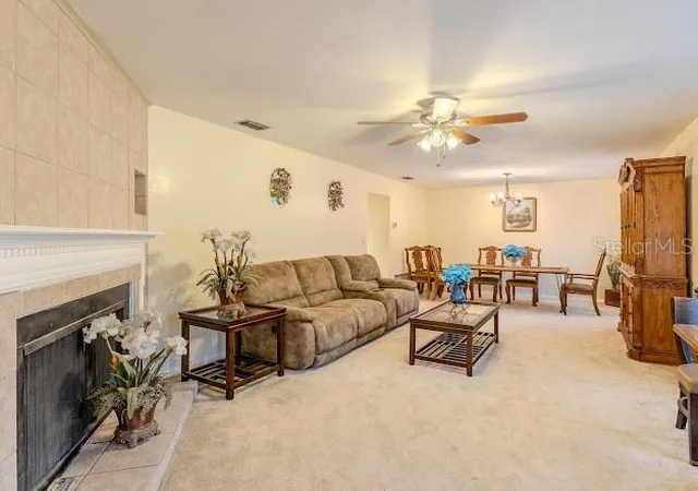 Photo 3 of Single family home for sale at 3105 Se 29th Boulevard, Gainesville, FL 32641 | MLS# GC544097 | Listing updated on 2026-10-17