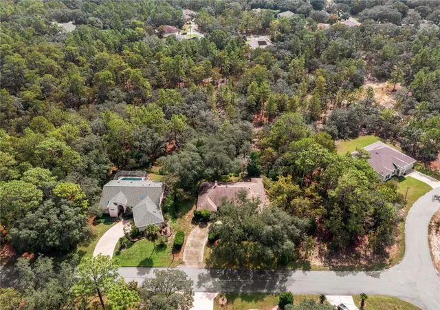 Photo 4 of Single family home for sale at 31 Mayflower Ct S, Homosassa, FL 34446 | MLS# TB8556944 | Listing updated on 2026-10-10