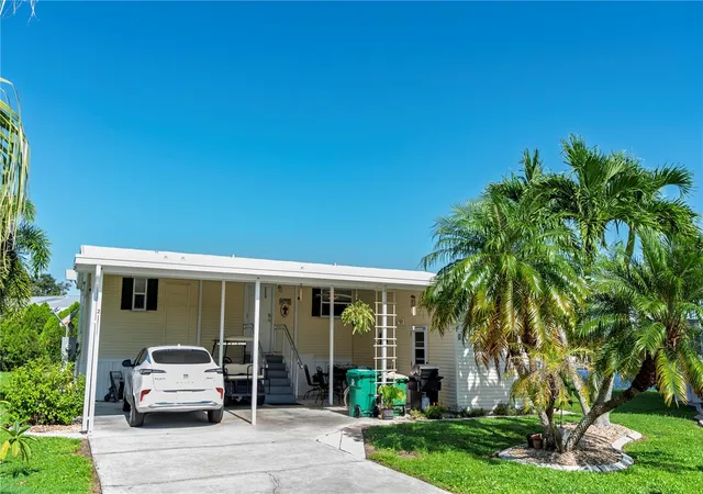 Photo 1 of Manufactured home for sale at 2 Copenhagen Ave, Punta Gorda, FL 33950 | MLS# C7531848 | Listing updated on 2026-10-14
