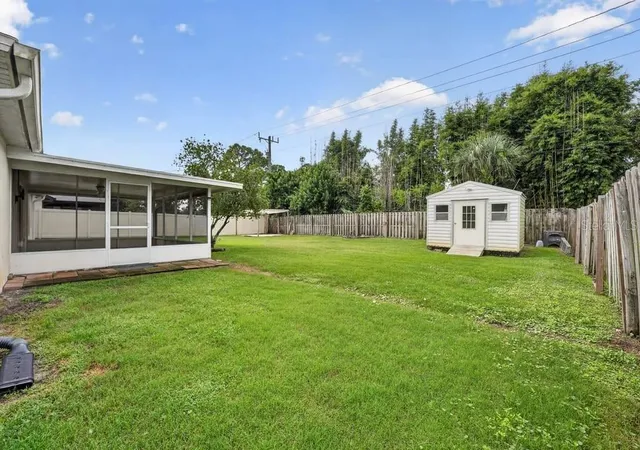 Photo 1 of Single family home for sale at 2316 Willow Oak Dr, Edgewater, FL 32141 | MLS# O6448993 | Listing updated on 2026-10-11