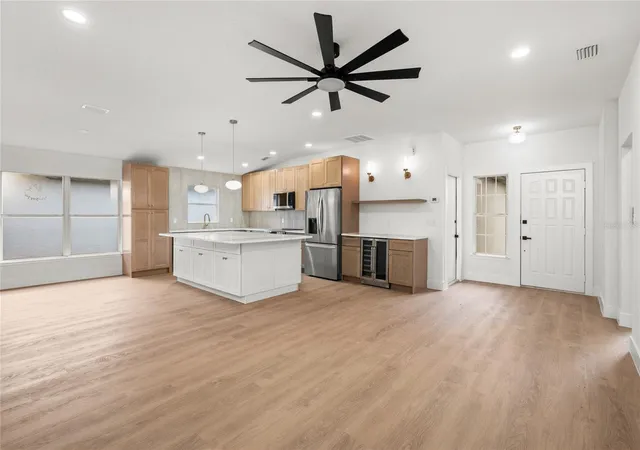 Photo 1 of Single family home for sale at 939 Ponderosa Pine Ct, Orlando, FL 32825 | MLS# O6448998 | Listing updated on 2026-10-10