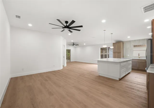 Photo 2 of Single family home for sale at 939 Ponderosa Pine Ct, Orlando, FL 32825 | MLS# O6448998 | Listing updated on 2026-10-10
