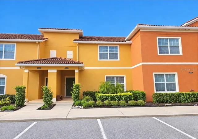 Townhouse for sale at 8961 Bismarck Palm Rd, KISSIMMEE, FL 34747 | MLS# O6449007