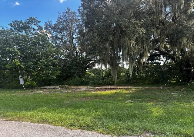 Photo 1 of Land for sale at 2180 2nd Street, Mulberry, FL 33860 | MLS# O6449022 | Listing updated on 2026-10-23
