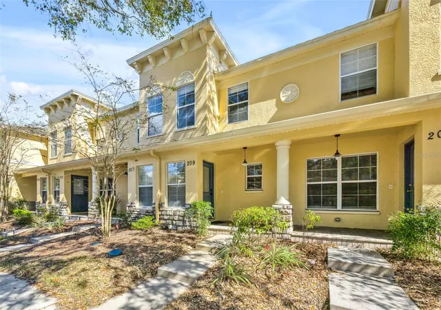 Photo 1 of Townhouse for sale at 209 Draw Brg Ln, Valrico, FL 33594 | MLS# TB8556977 | Listing updated on 2026-10-11