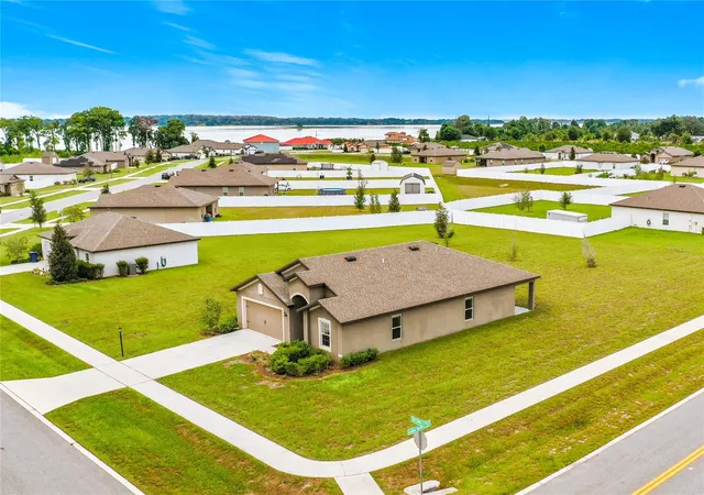 Photo 1 of Single family home for sale at 12951 Del Lago Dr, Astatula, FL 34705 | MLS# O6449032 | Listing updated on 2026-10-11