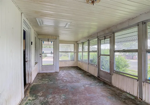 Photo 2 of Single family home for sale at 1148 Gilmore Ave, Lakeland, FL 33805 | MLS# TB8556991 | Listing updated on 2026-10-27