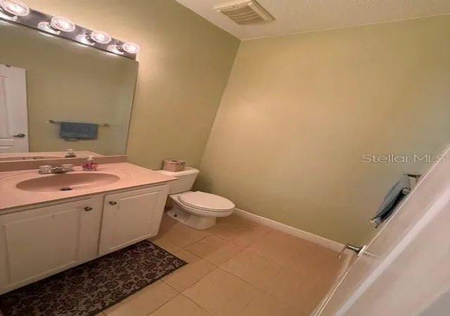 Photo 3 of Condo for sale at 12012 Villanova Dr #101, Orlando, FL 32837 | MLS# S5159321 | Listing updated on 2026-10-24