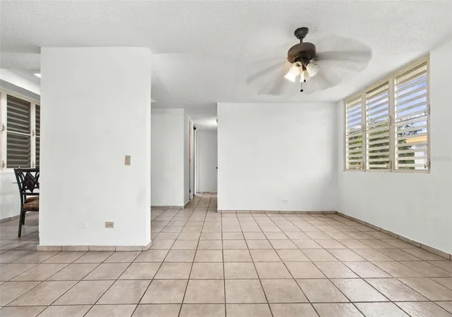 Photo 2 of Sale Pending at W-1 Ruiz Soler Ave Jardines De Caparra Dev, Bayamon, PR 00956 | MLS# PR9124893 | Listing updated on 2026-10-27