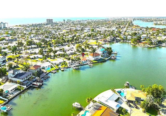 Photo 4 of Single family home for sale at 6825 Bay St, St Pete Beach, FL 33706 | MLS# TB8557005 | Listing updated on 2026-10-29