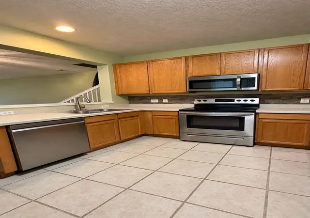 Photo 3 of Townhouse for sale at 1462 Siciliano Point, Winter Park, FL 32792 | MLS# S5159324 | Listing updated on 2026-10-11