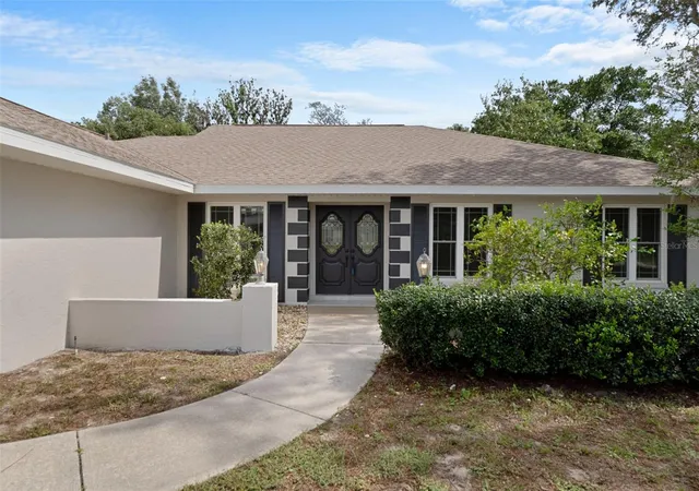 Photo 2 of Single family home for sale at 10220 Swanson Ct, Spring Hill, FL 34608 | MLS# W7890245 | Listing updated on 2026-10-15